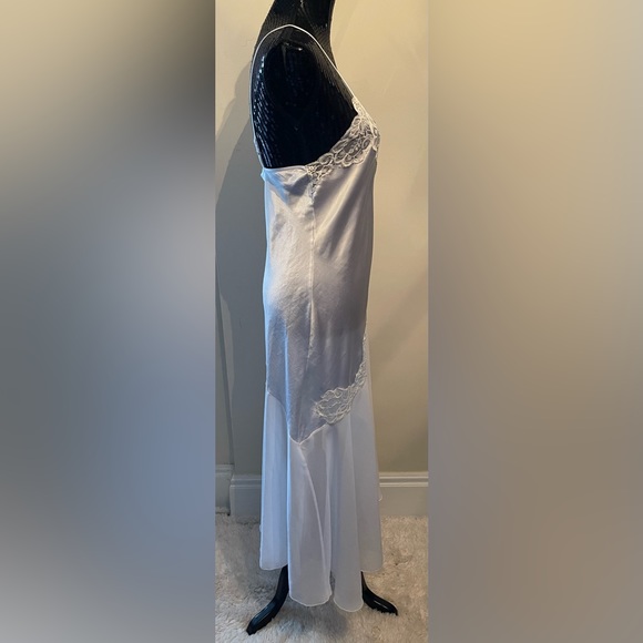 Vintage Unmentionables White Negligee Gown Size 10 - Picture 7 of 16